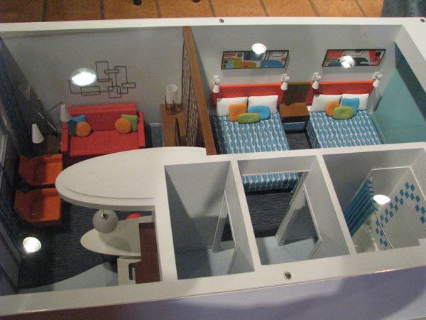 2013_0618_CabanaBayRoomModel1