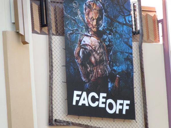2014_1028_HHN_Faceoff01
