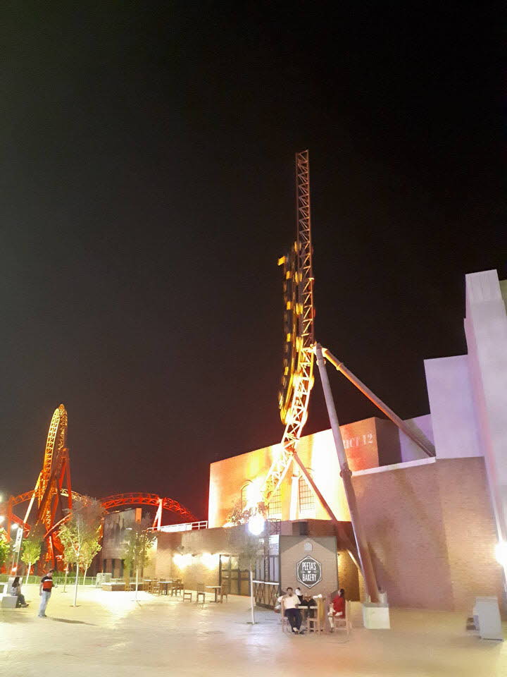 2017_0929_HungerGamesCoasterOpen