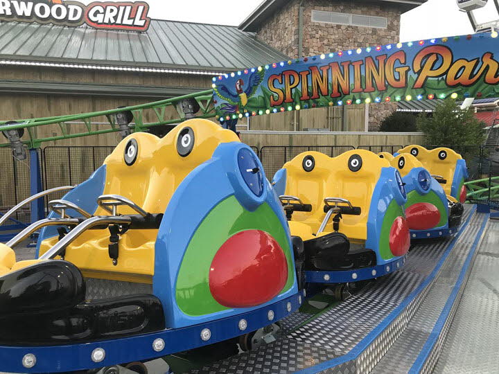 2018_0710_SpinningParrotCoaster