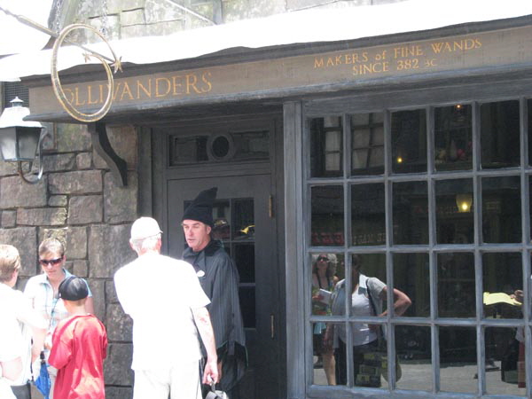 2010_06_Potter_Ollivanders