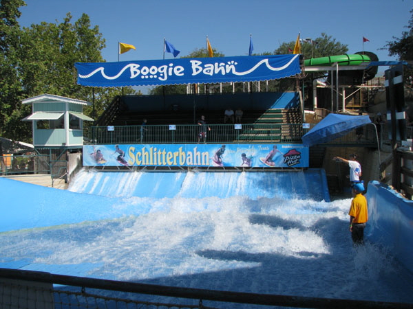 2011_Schlitterbahn_Surfenburg02