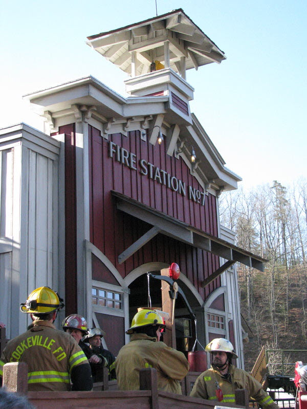 FireChaserExpress_08